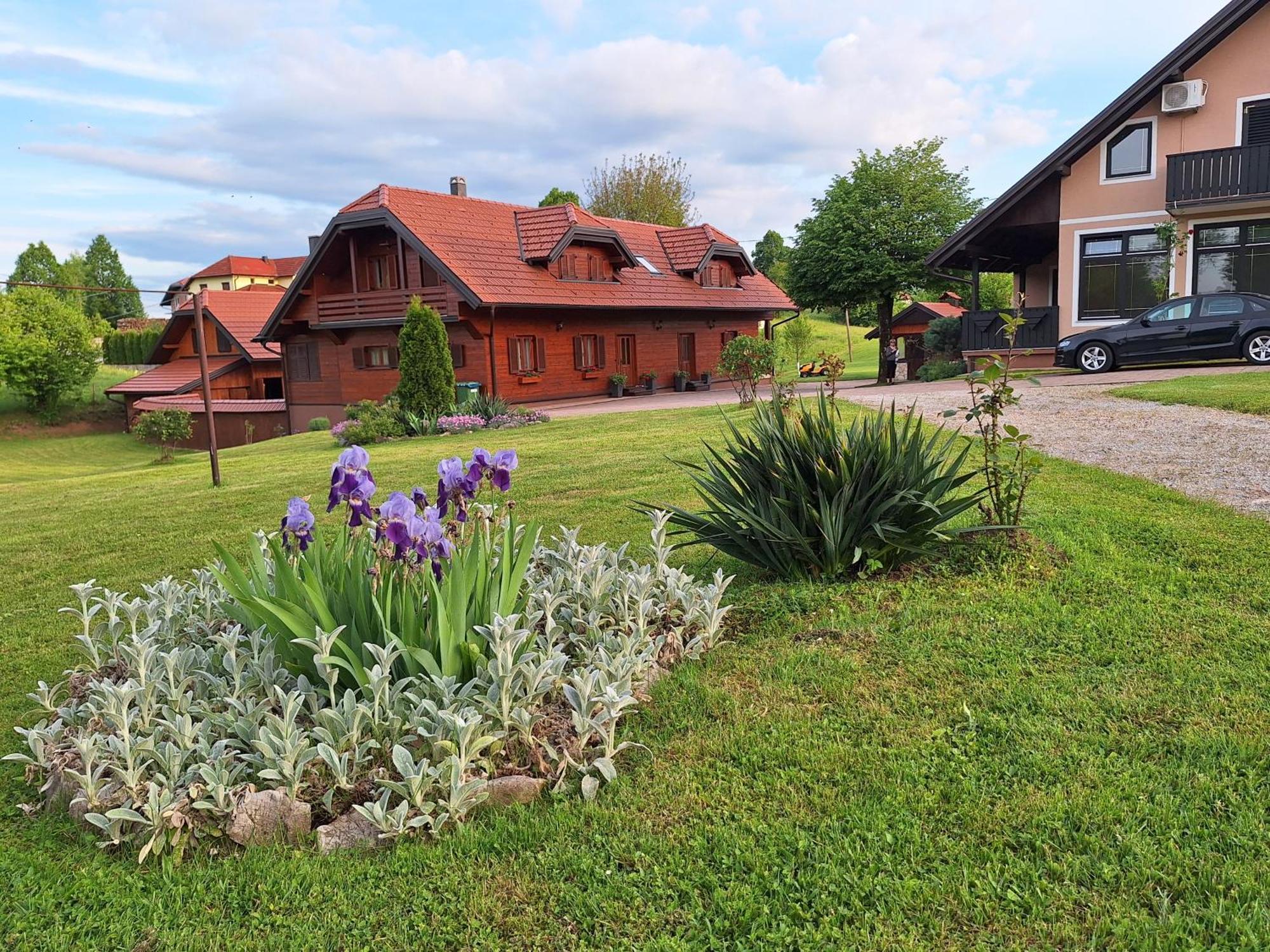 Guest Accommodation Marko Kesic กราโบวาซ ภายนอก รูปภาพ